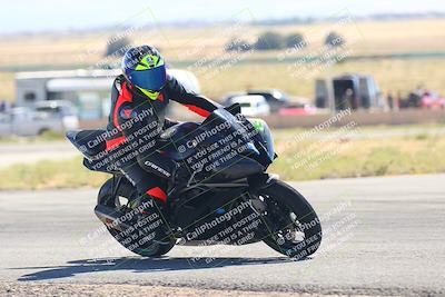 media/Oct-14-2023-TrackXperience (Sat) [[0517685739]]/Level 1/session 5 turn 12/
